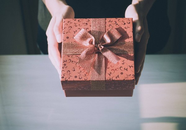 Comment choisir le cadeau idéal pour un adolescent ?